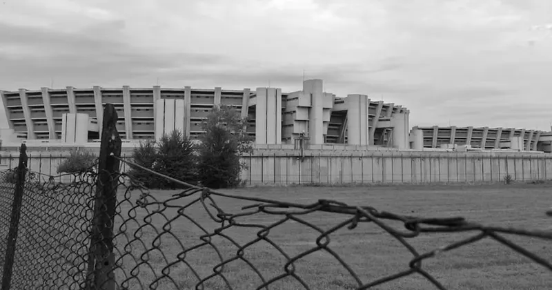 L'affetto della città per il carcere: architettura carceraria e pena