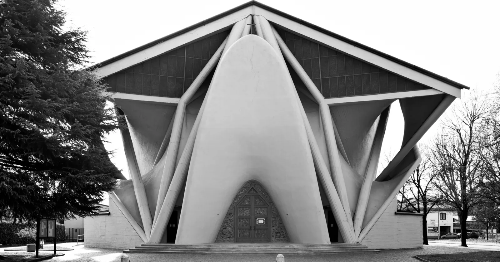 LOVE ARCHITETTURA: Bergamo in 12 podcast e una mostra diffusa