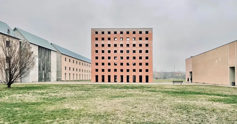 Cimitero di San Cataldo: a suon di storie verso la città dei morti di Aldo Rossi