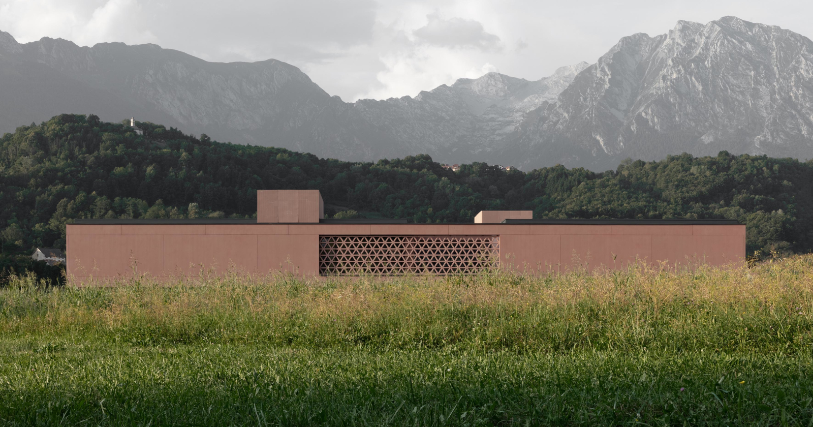 Realizzata la scuola di Alpago nata dal concorso vinto dal giovane studio Fds architettura