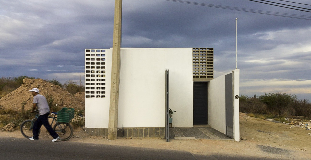 México: Casa + Grande - Cubo Rojo Arquitectura