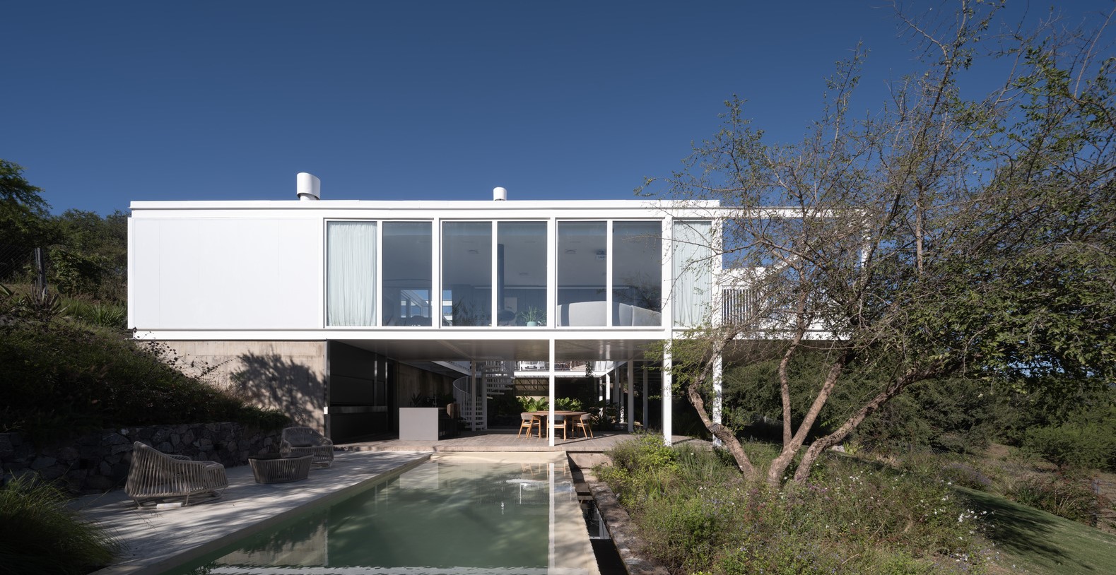 Argentina: Villa 471 - Estudio Autónomo Arquitectura