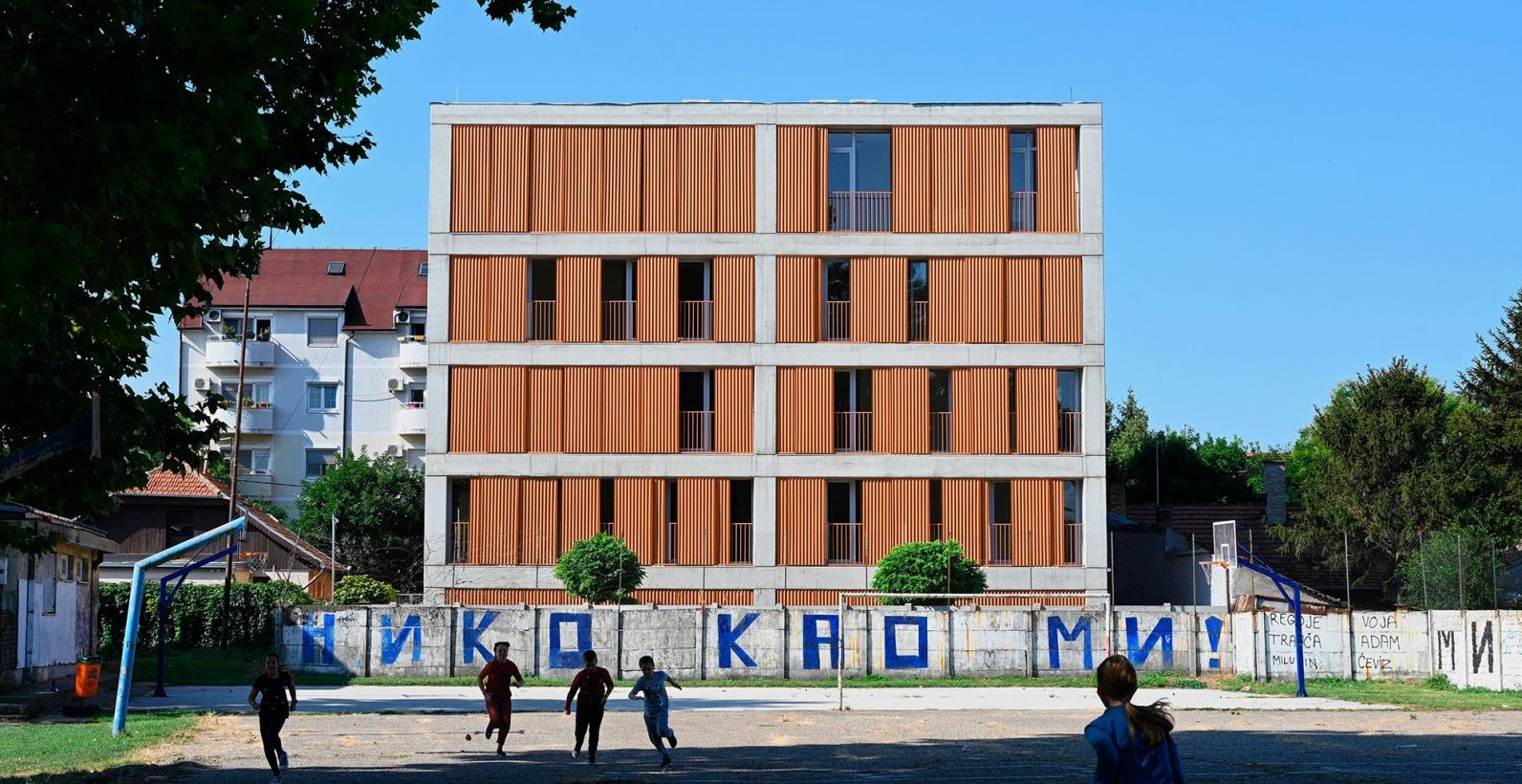 Serbia: Casa Sesgada - Danilo Dangubic Architects