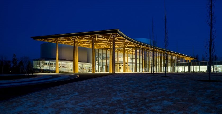 Japón: Museo de la Ciudad de Toyota - Shigeru Ban