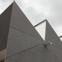 EQUITONE di Creaton Italia. Le lastre in fibrocemento ecologico per facciate ventilate che piacciono agli architetti e agli artisti