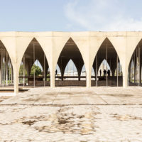 Viaggiare per immagini #3 Tripoli, l'Expo di Niemeyer negli scatti di Giovanni Emilio Galanello e il racconto di Francesca Gotti